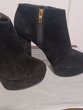 Dolce Vita Black Suede Platform Ankle Booties with Gold Zipper